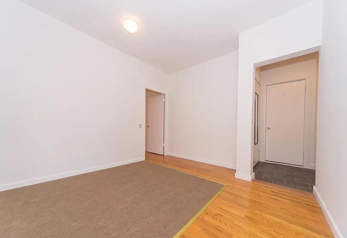 427 Humboldt Street Property Photo 17