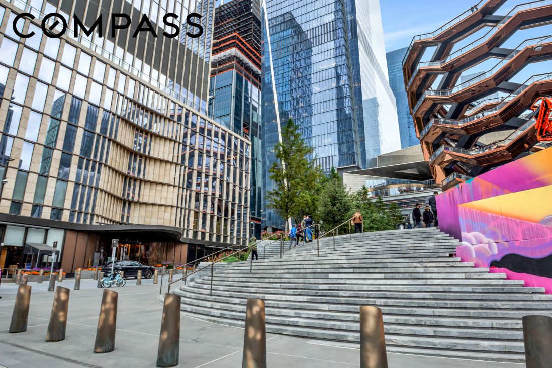 35 Hudson Yards 5604 Property Photo 28