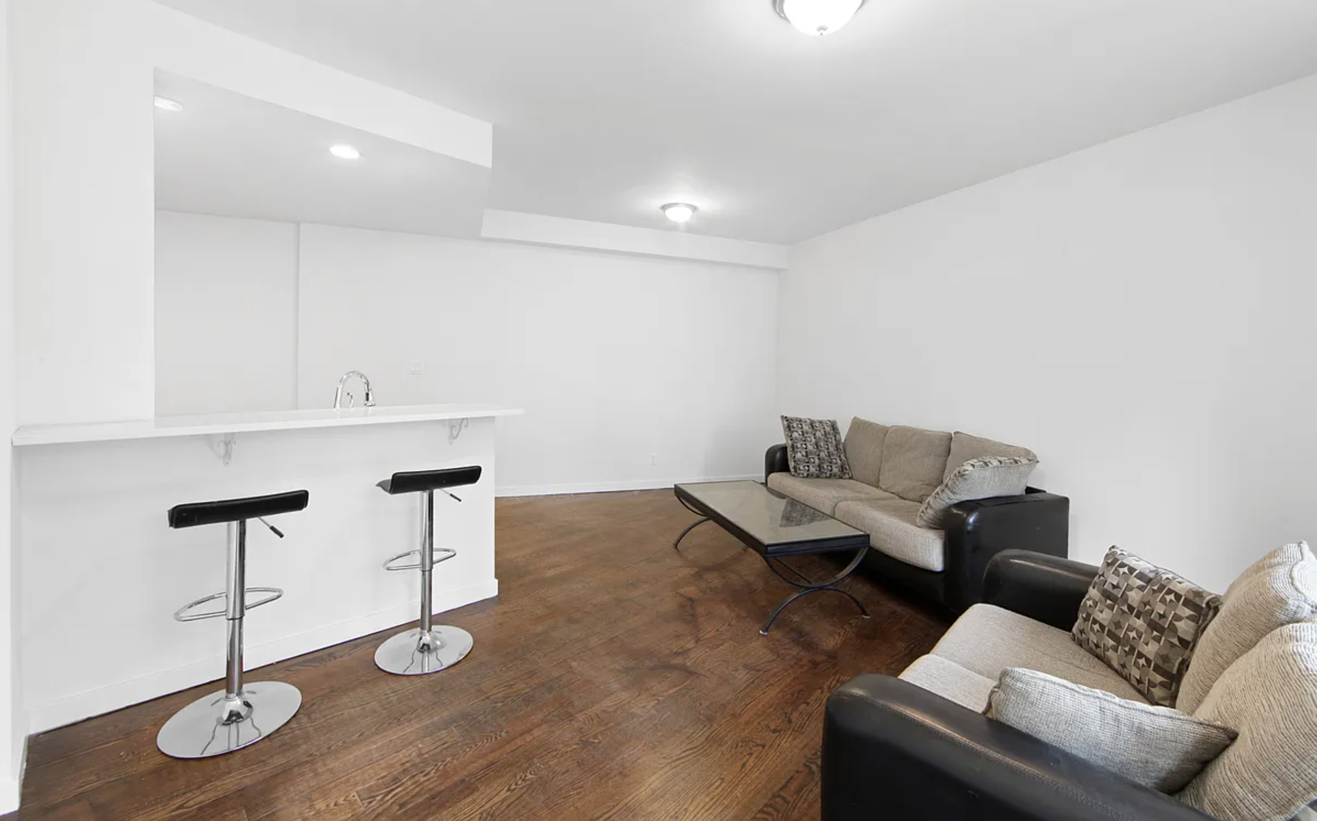 2833 Ocean Parkway 2/3c Property Photo 5