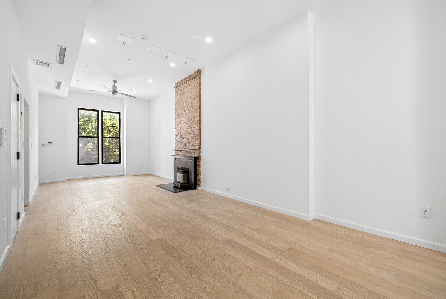 774 Greene Avenue Th Property Photo 1
