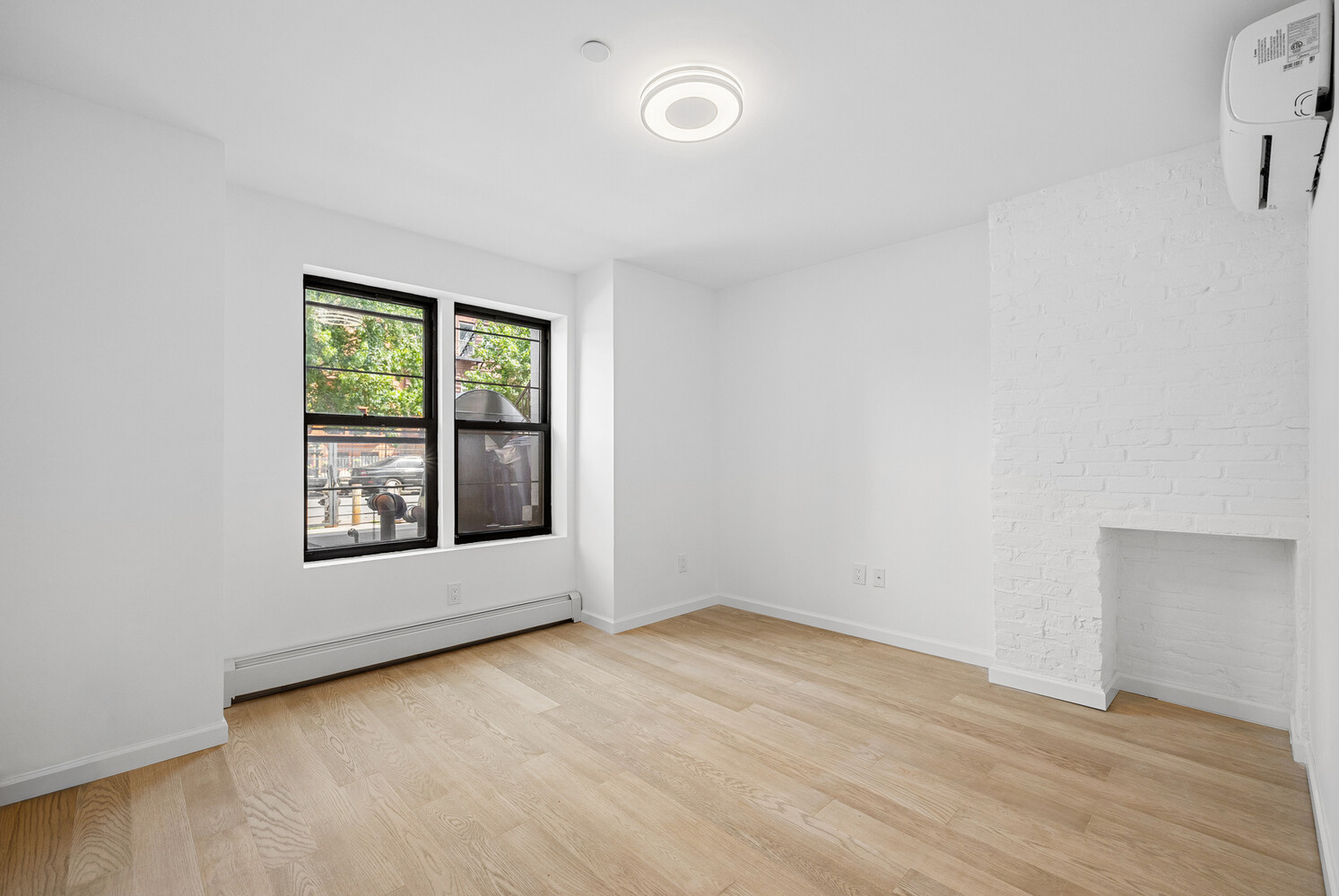 774 Greene Avenue Th Property Photo 4