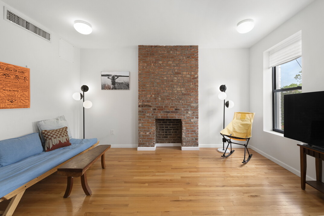 774 Greene Avenue Th Property Photo 8