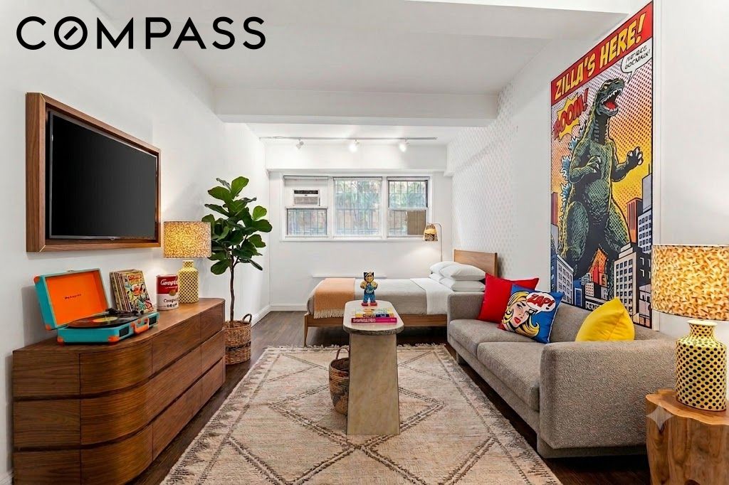 180 Thompson Street Le Property Photo 1