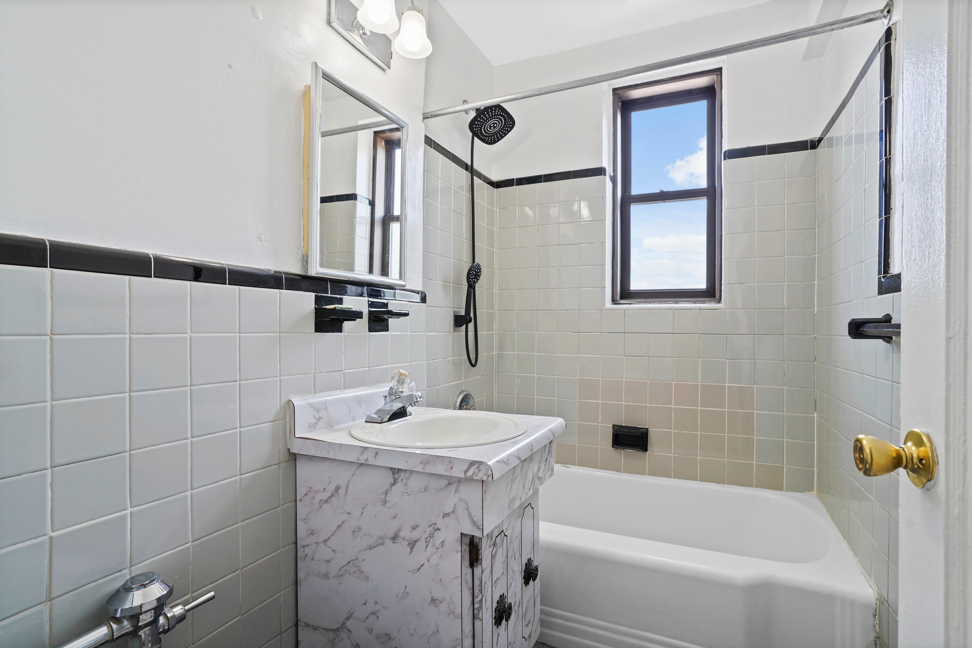 2170 Brigham Street 3g Property Photo 17