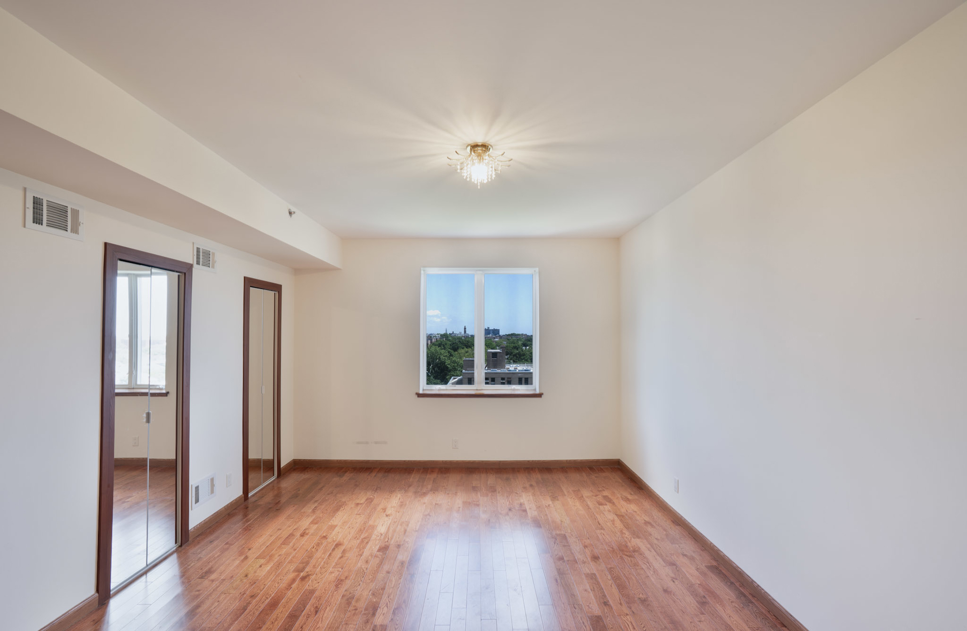 842 Ocean Parkway 8a Property Photo 9