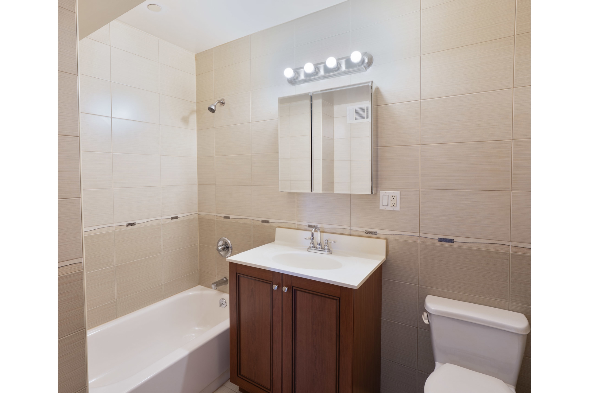 842 Ocean Parkway 8a Property Photo 12