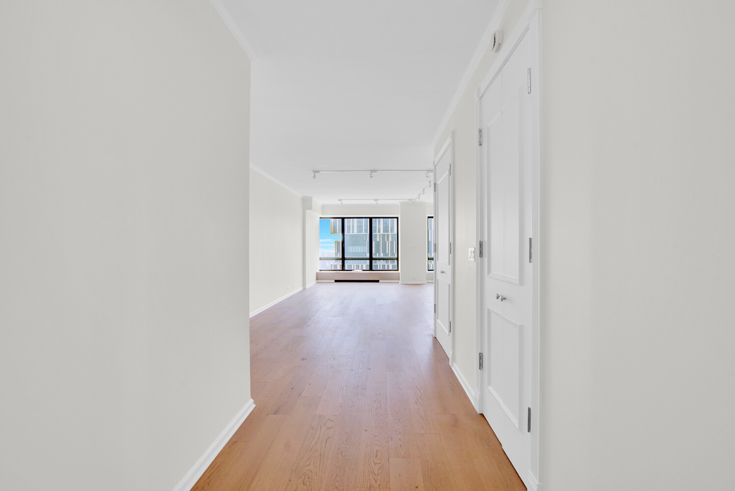 530 E 76th Street 34/35 Property Photo 11