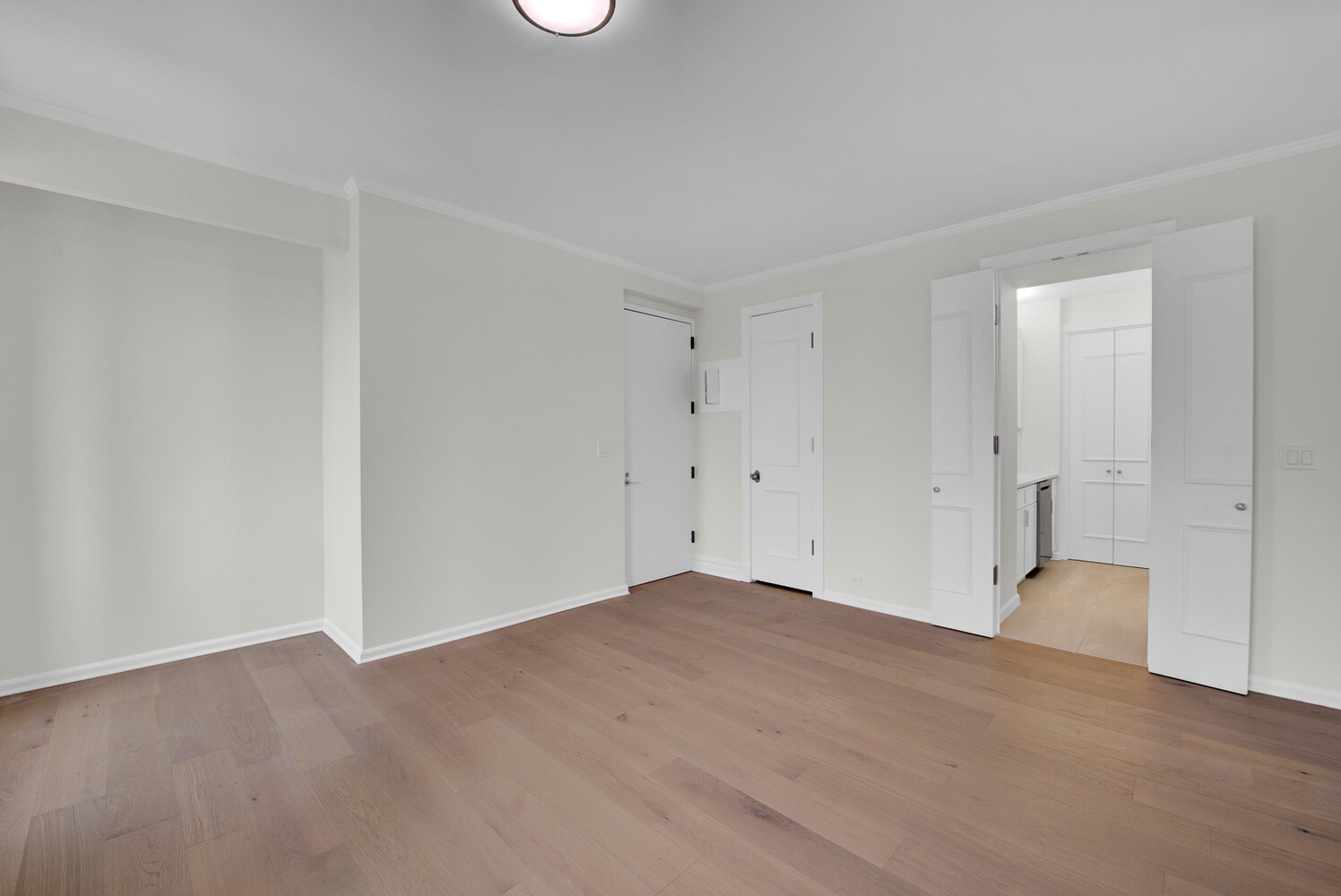 530 E 76th Street 34/35 Property Photo 62