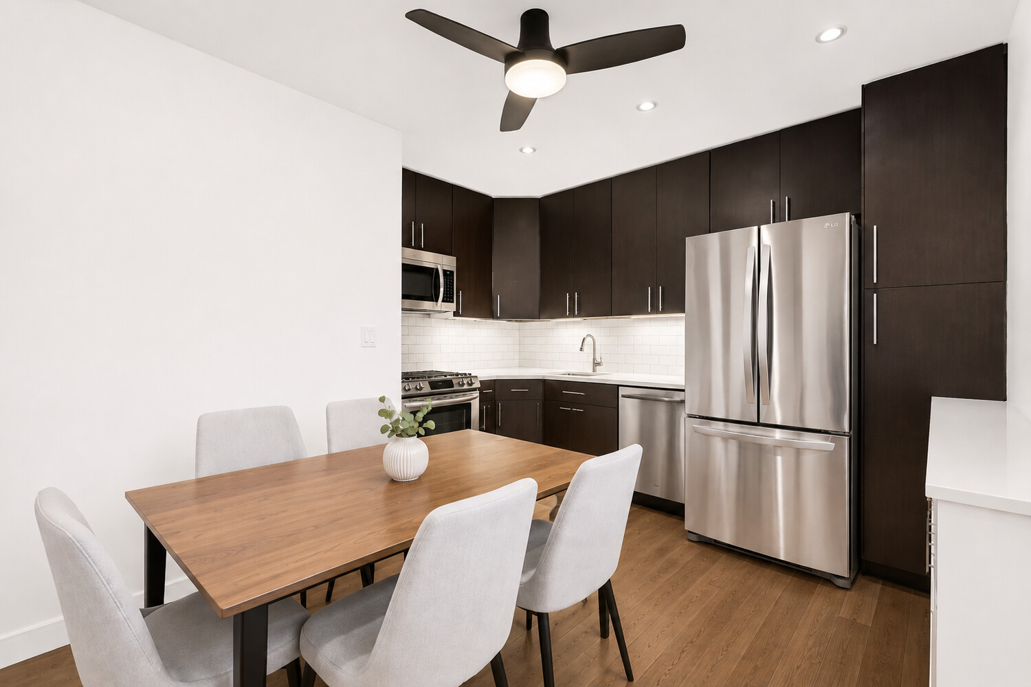 264 W 77th Street 2 Property Photo 2