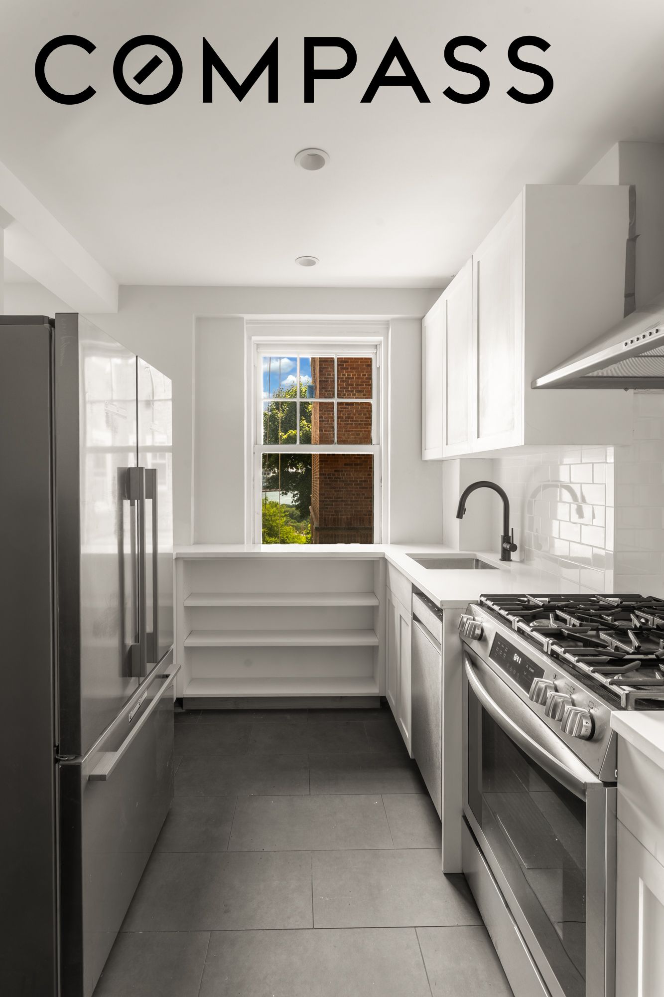 160 Cabrini Boulevard 10 Property Photo 6