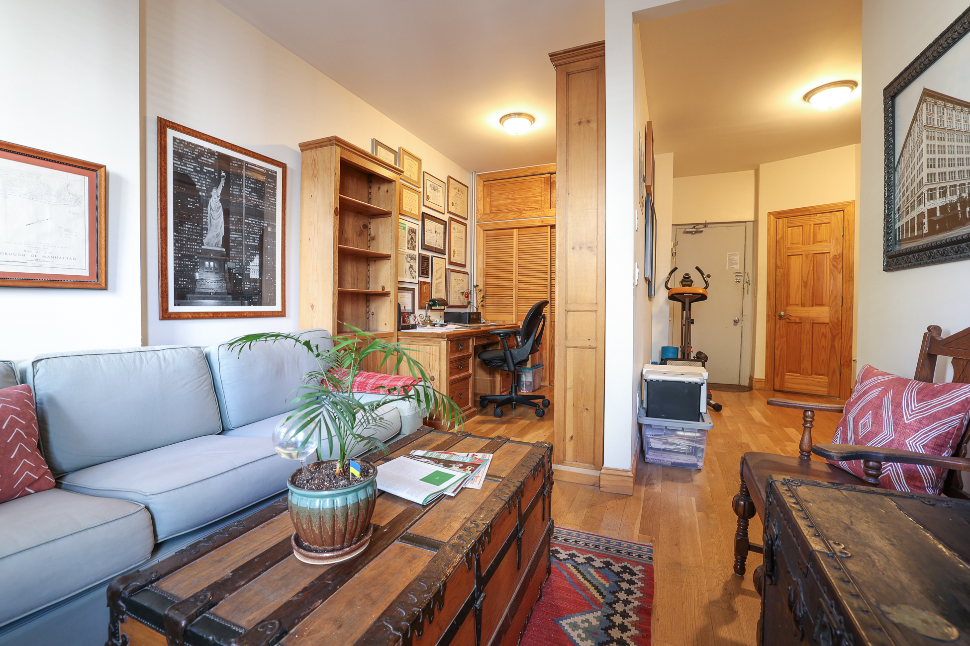 381 Manhattan Avenue Building Property Photo 8
