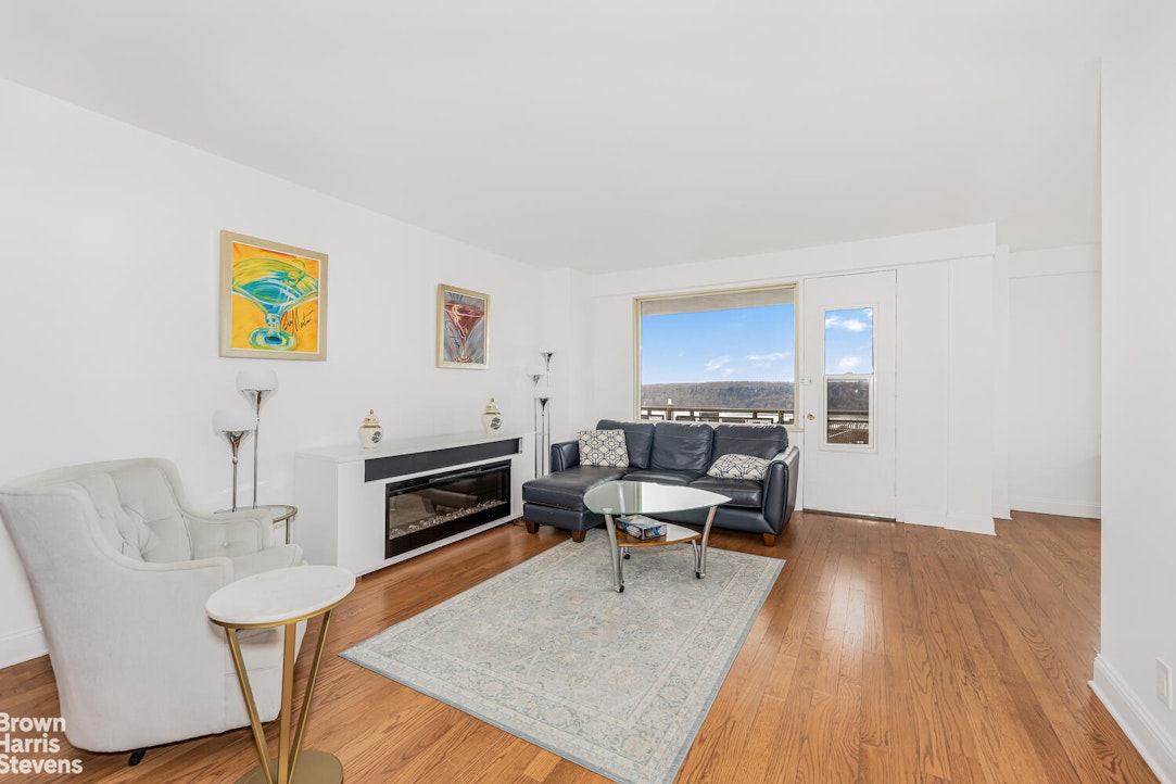 3777 INDEPENDENCE Avenue 14M Property Photo 1