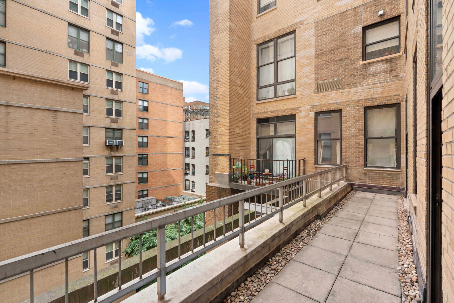 1255 5th Avenue 4e Property Photo 6