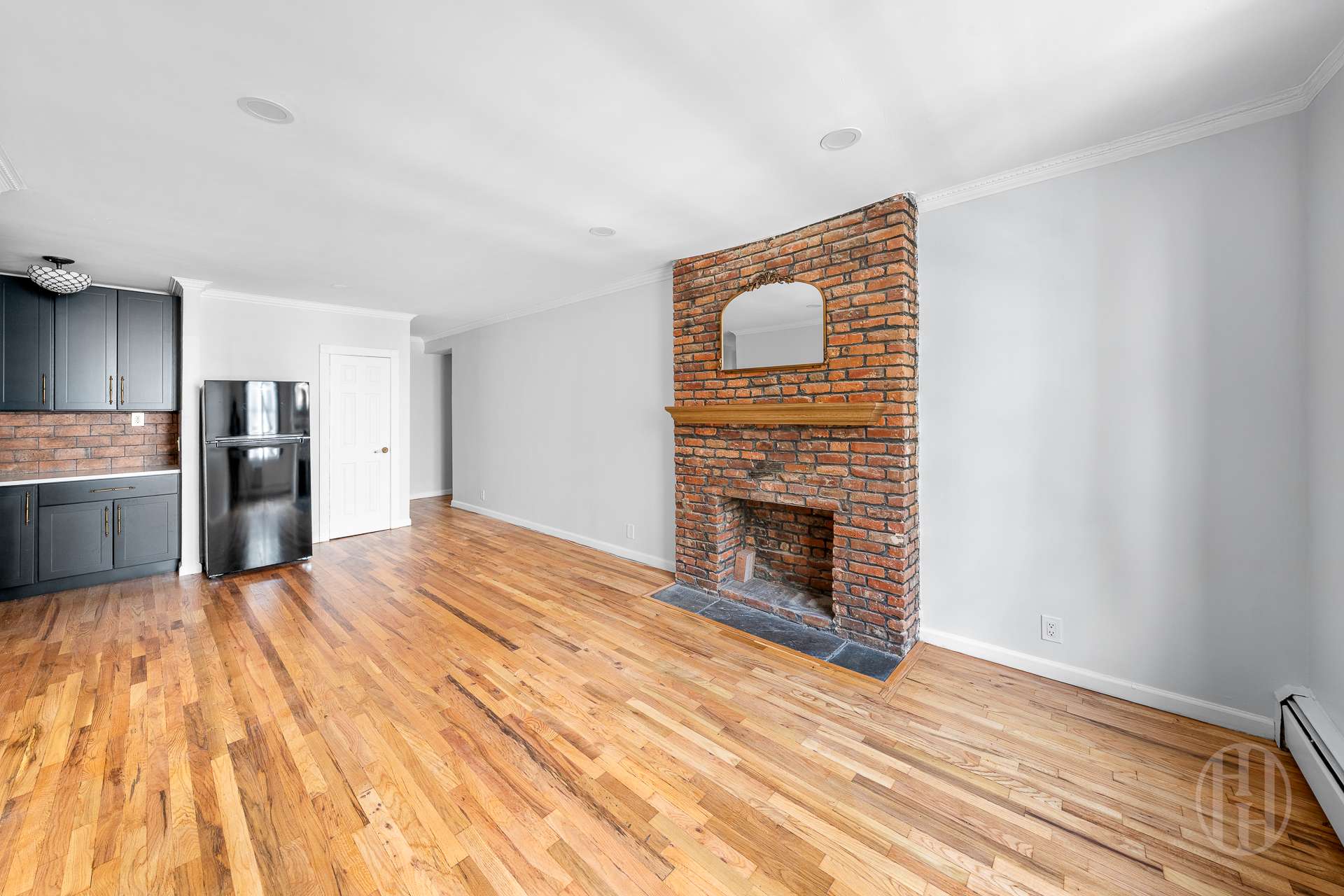 229 E 29th Street 3e Property Photo 3