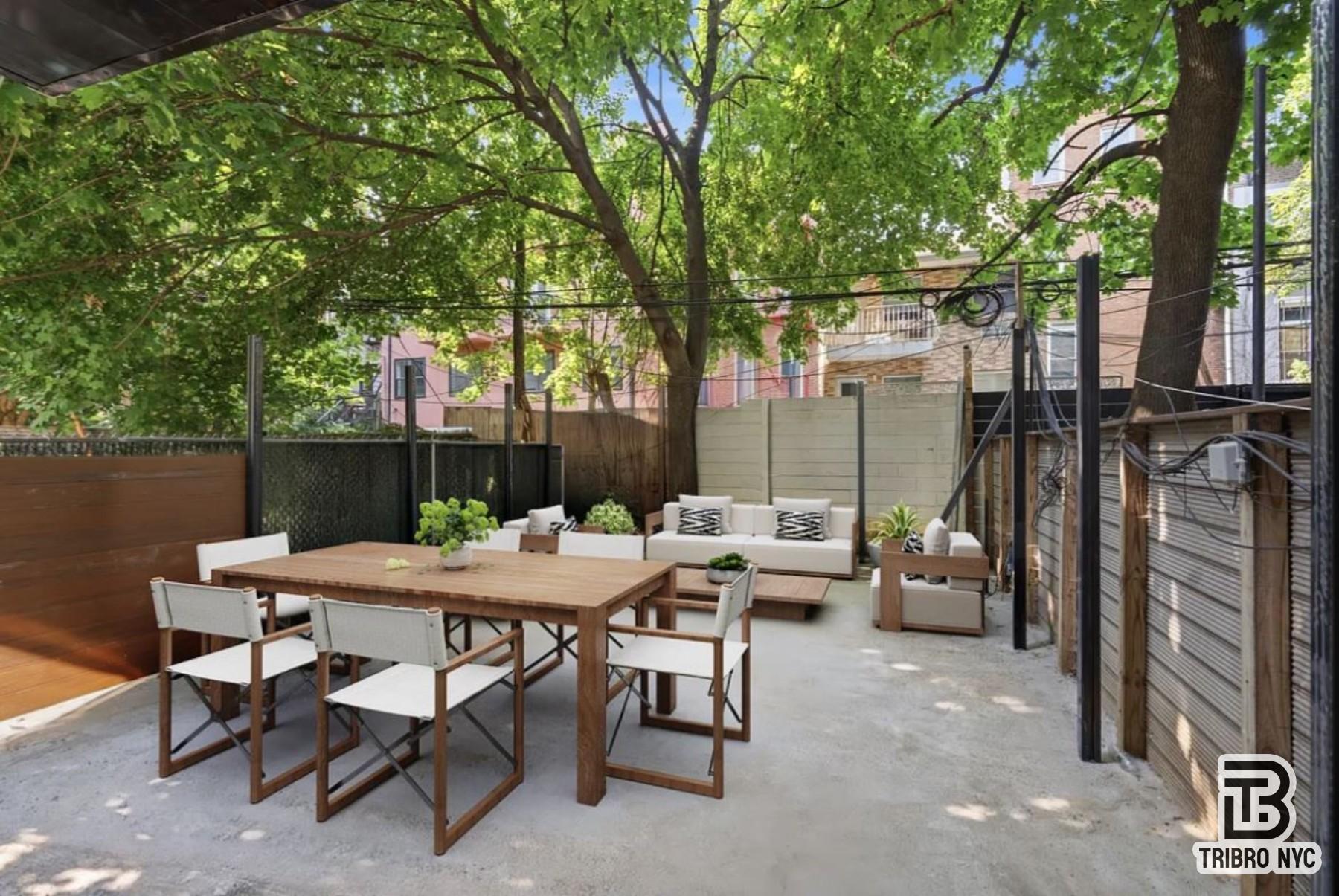 461 Lexington Avenue 1l Property Photo 1