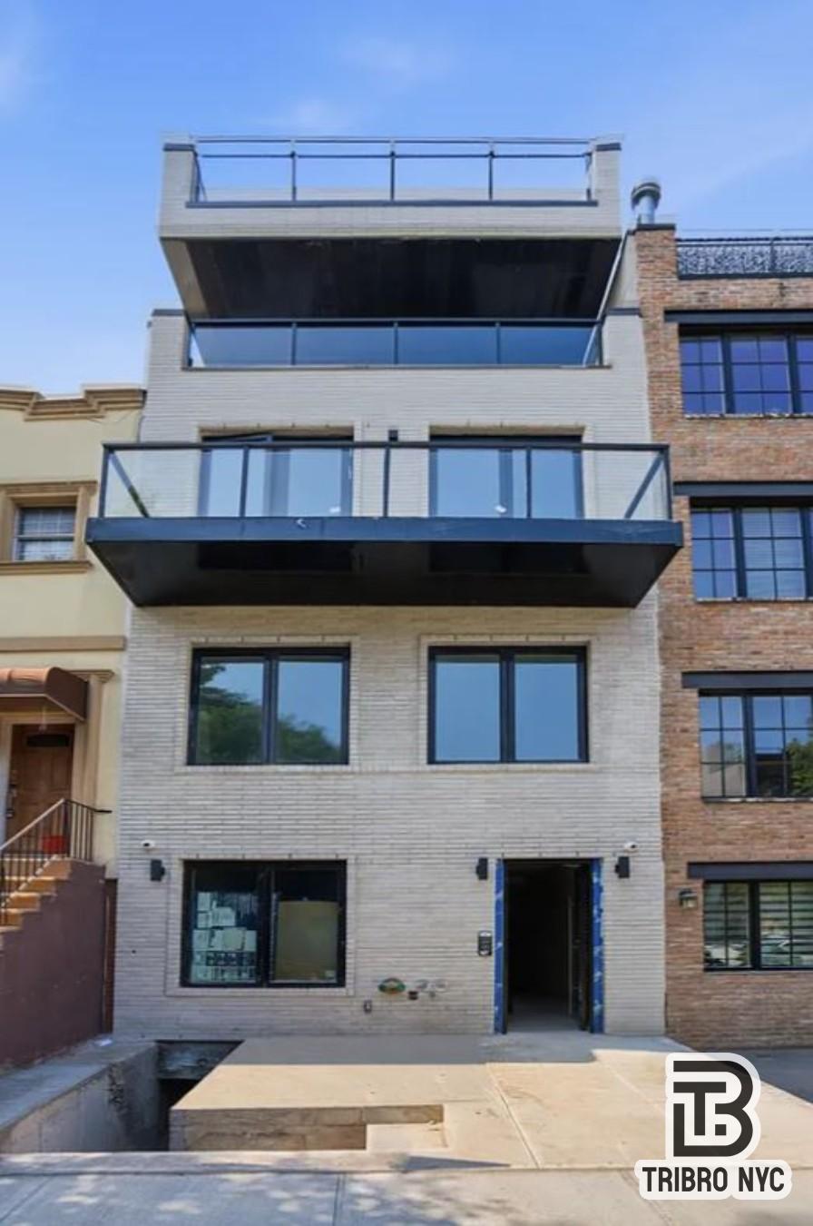 461 Lexington Avenue 1l Property Photo 10