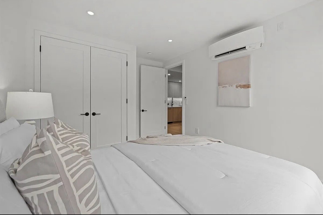 107 Schaefer Street 2a Property Photo 6