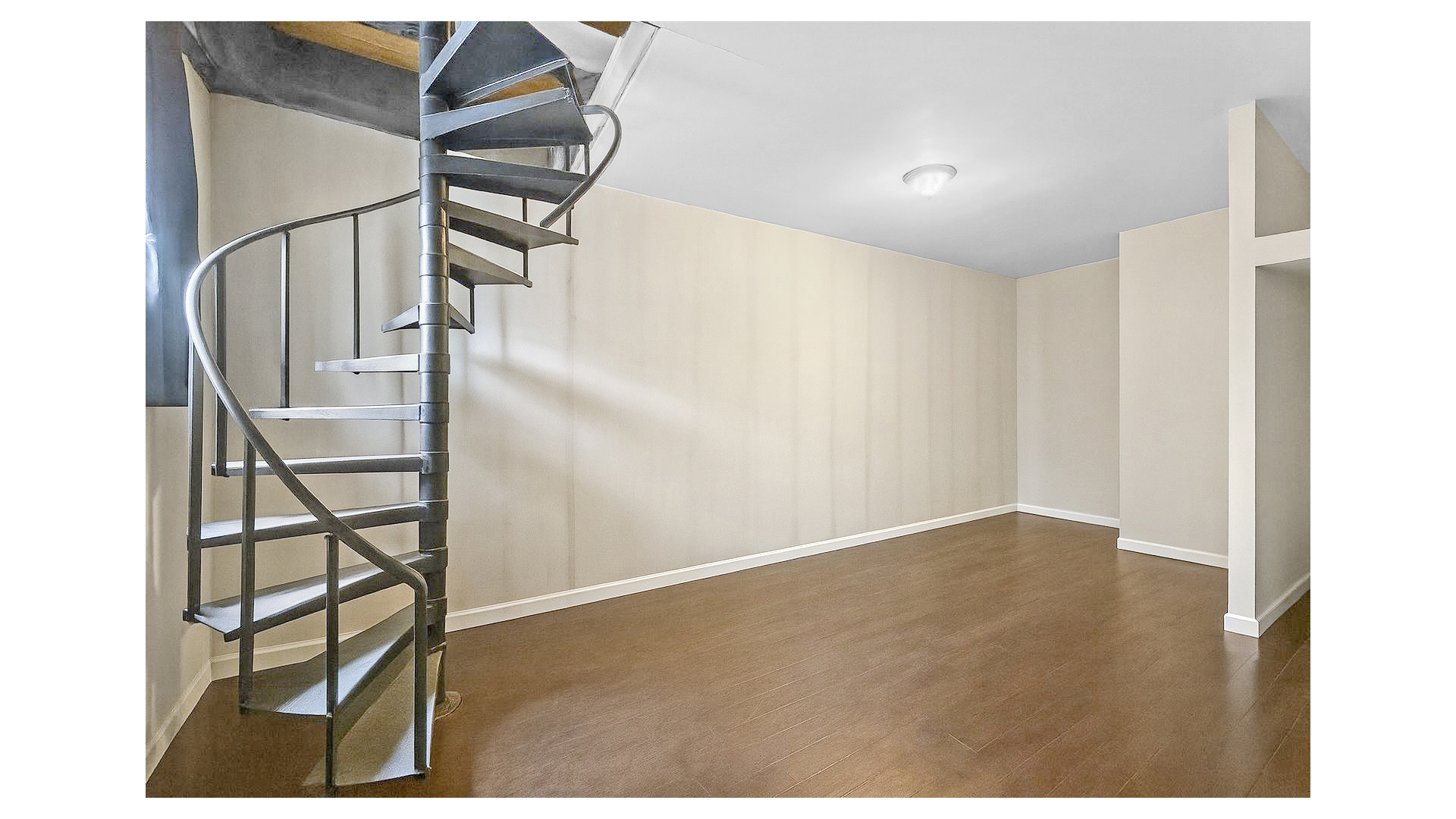 67 Underhill Avenue Property Photo 26