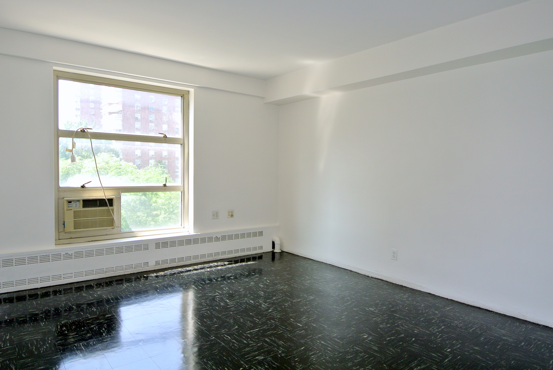 501 W 123rd Street 7b Property Photo 14