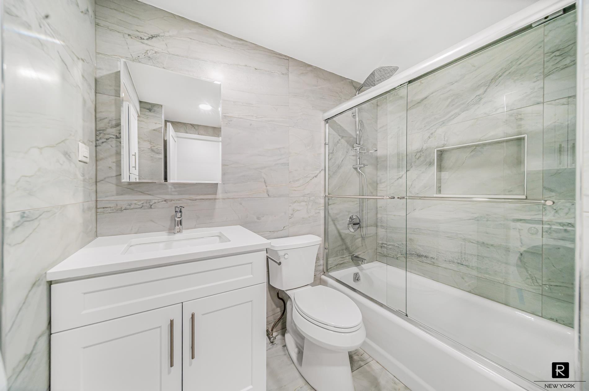 106 Central Park S 12-l Property Photo 6