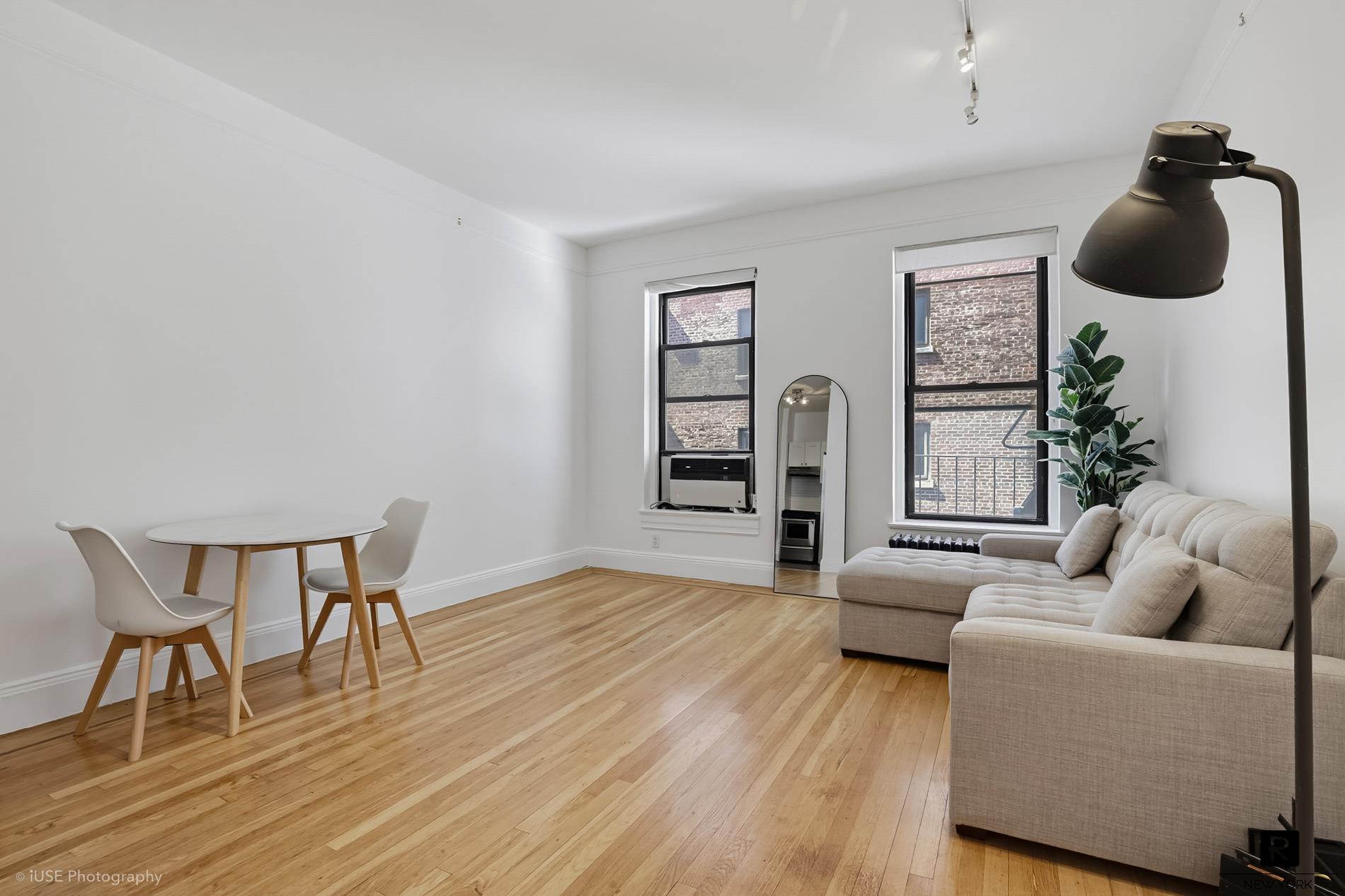 26 W 97th Street 4-d Property Photo 8