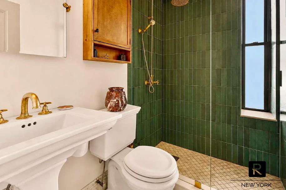 210 Riverside Drive 9-f Property Photo 6