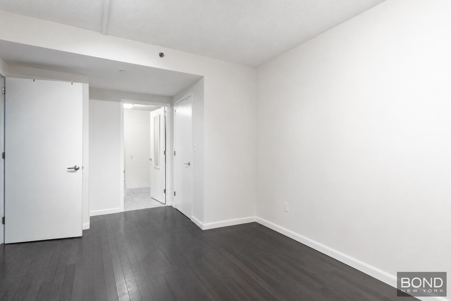 736 W 187th Street 302 Property Photo 4
