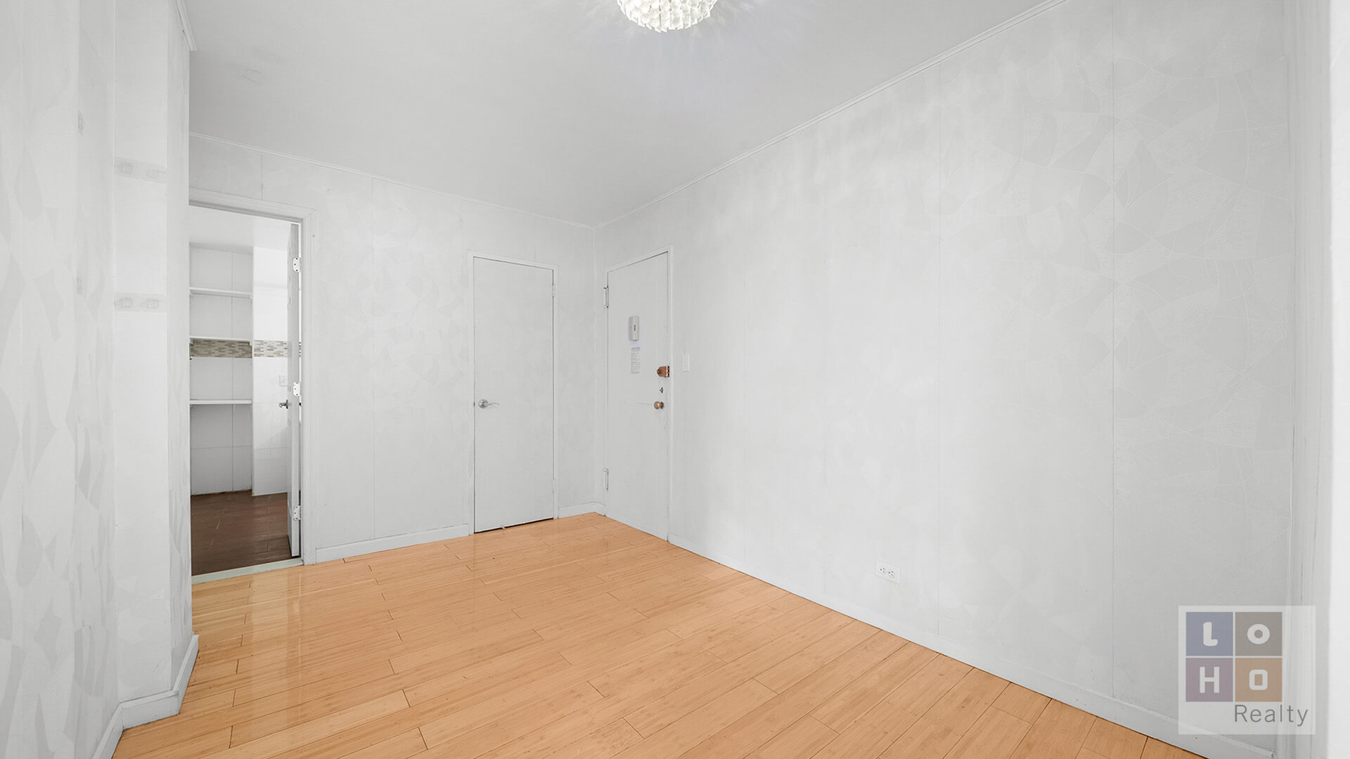 415 Grand Street E905 Property Photo 12