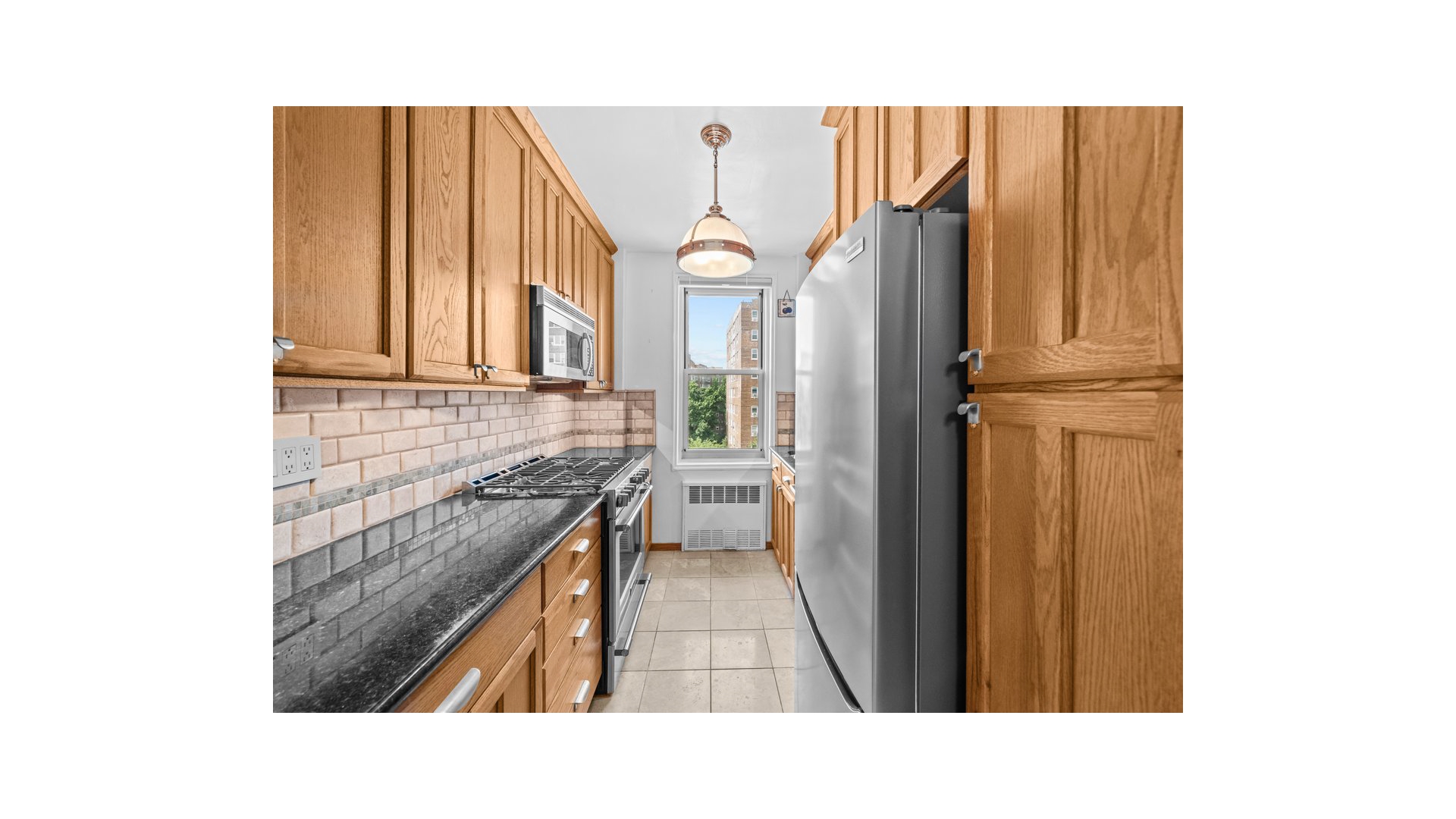 629 Kappock Street 7n Property Photo 6