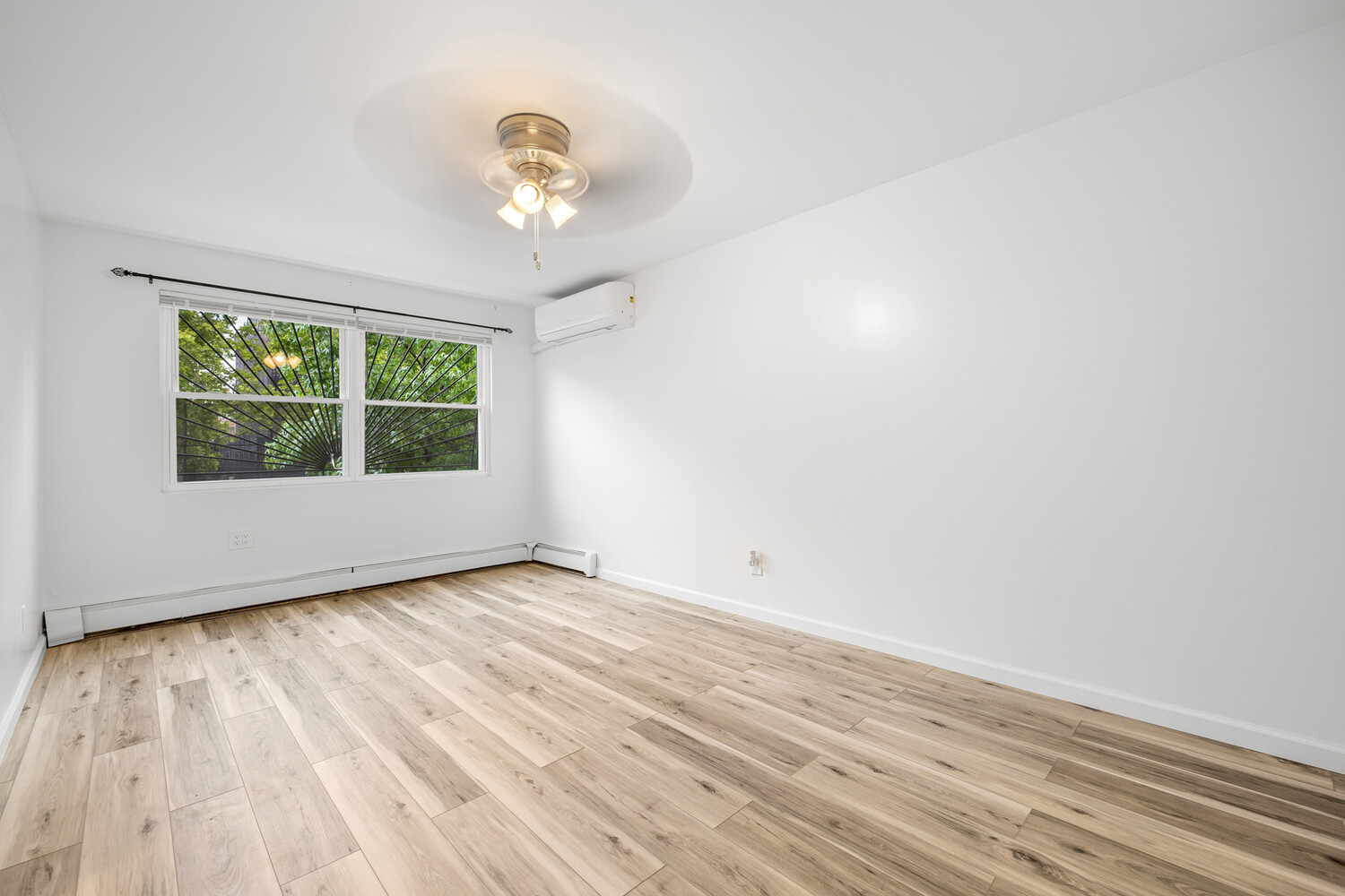 16 N Portland Avenue 2 Property Photo 4