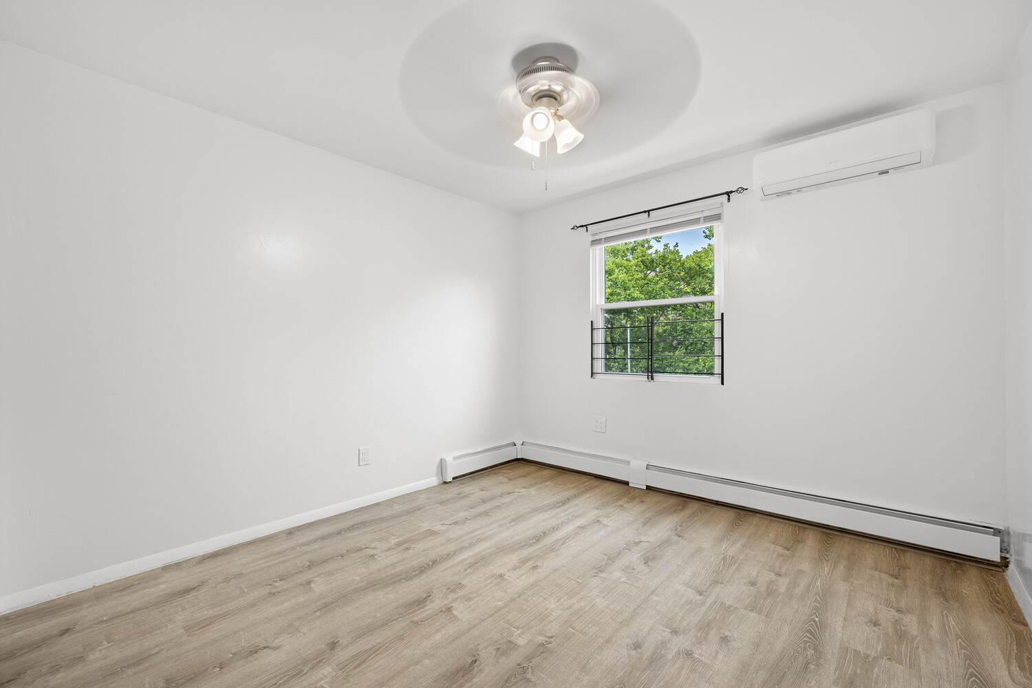 16 N Portland Avenue 2 Property Photo 11