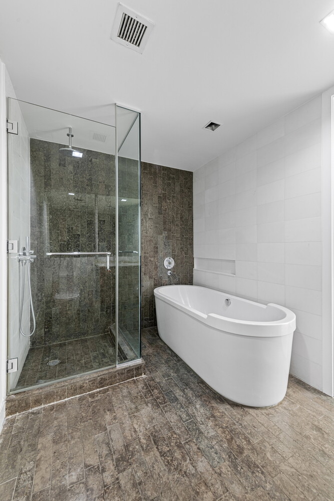 447 W 18th Street 4c Property Photo 6