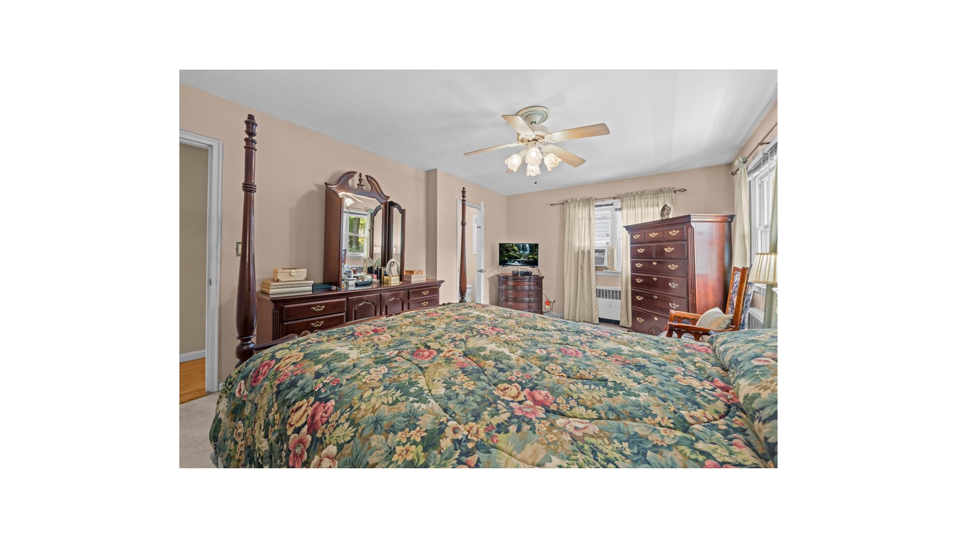 3132 Fairfield Avenue Property Photo 23