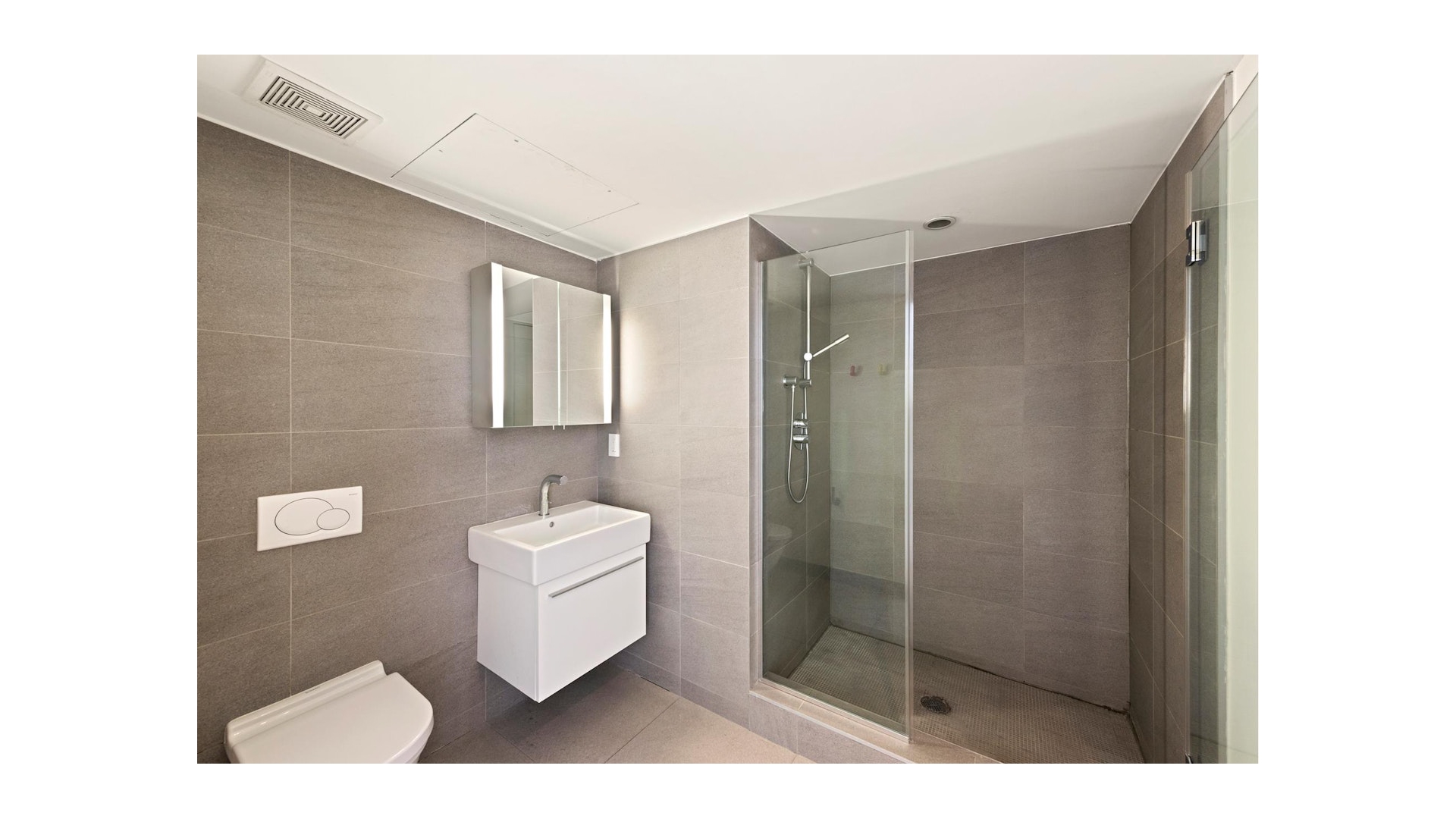115 Norfolk Street 404 Property Photo 6