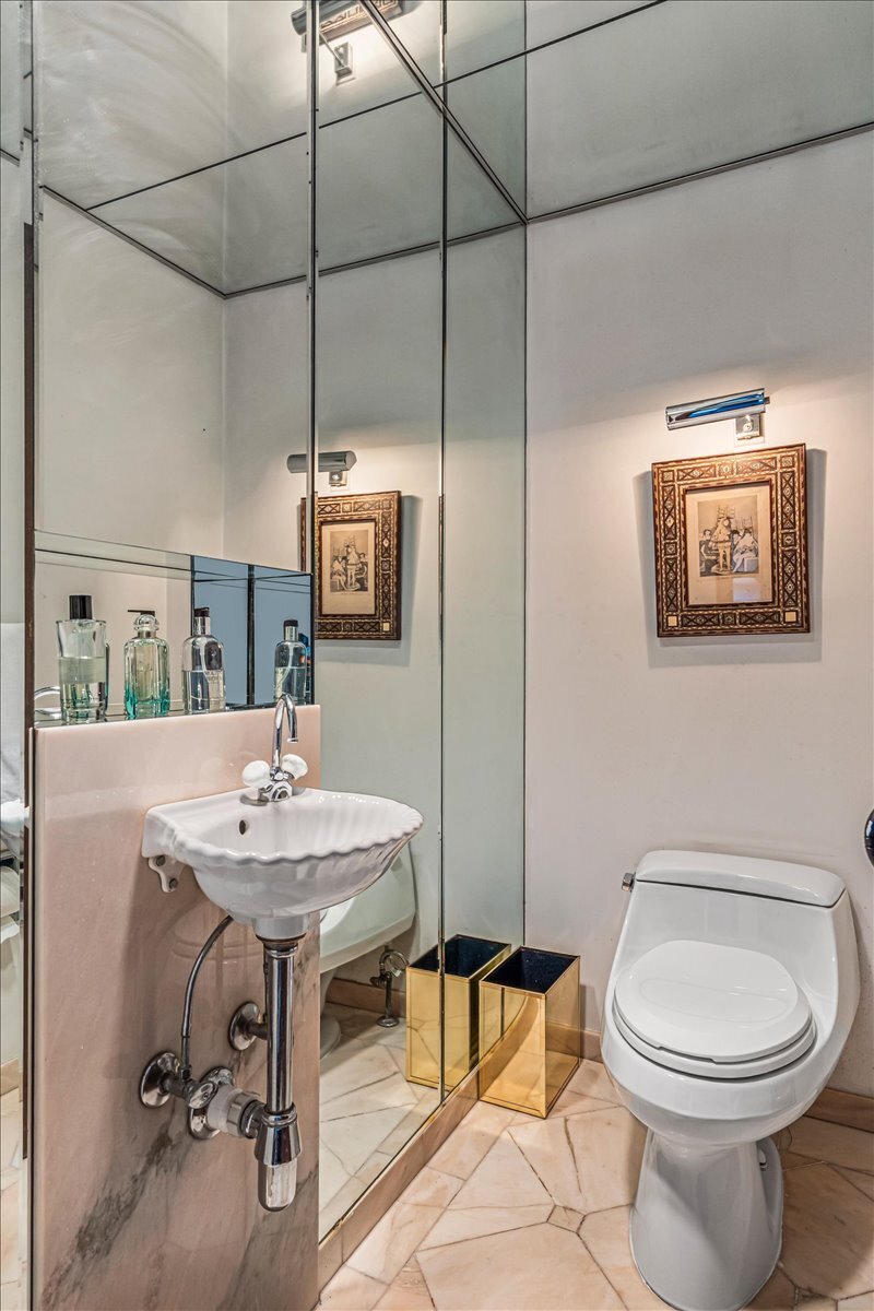 50 Overhill Road Property Photo 23