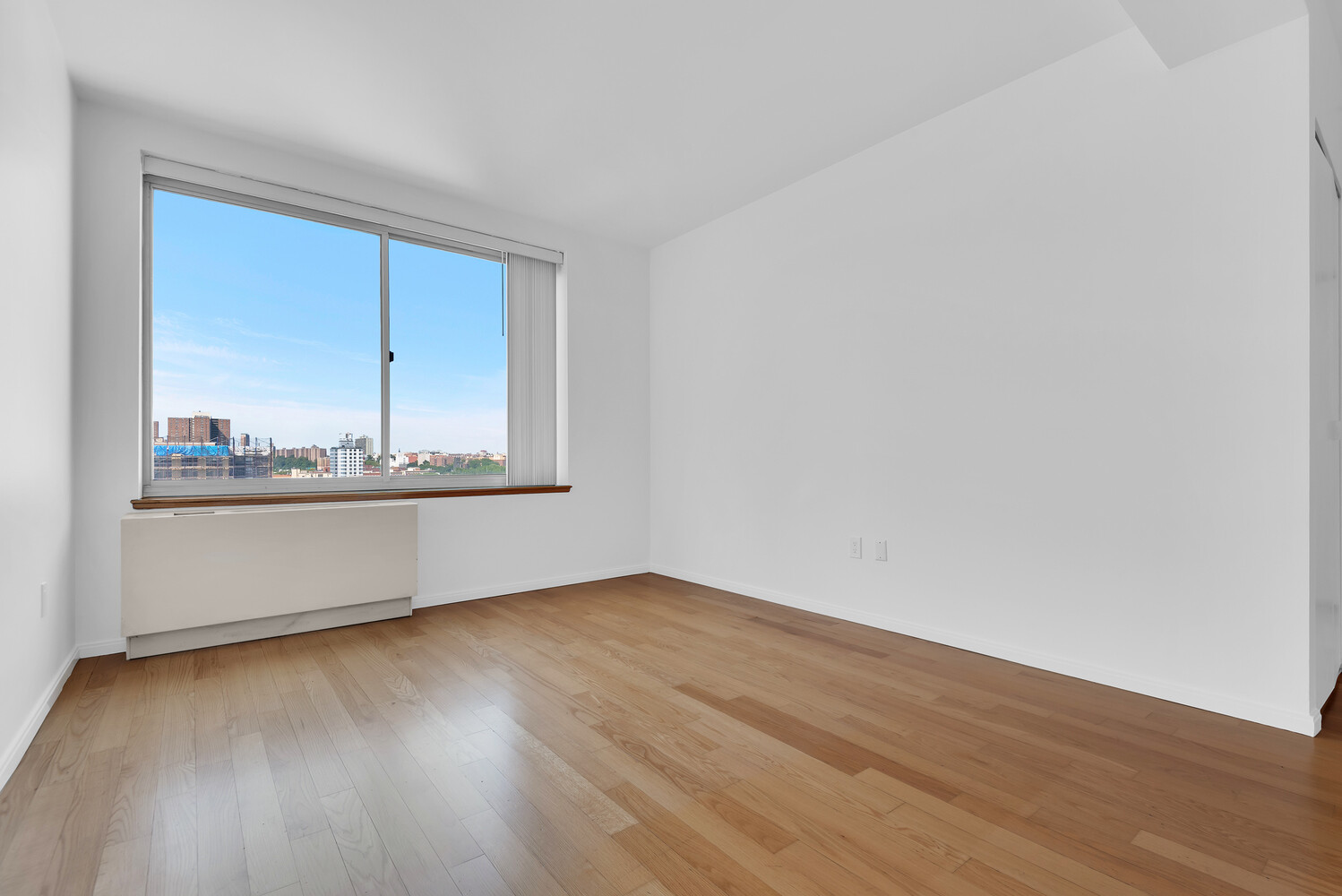 68 BRADHURST Avenue PH2B Property Photo 1