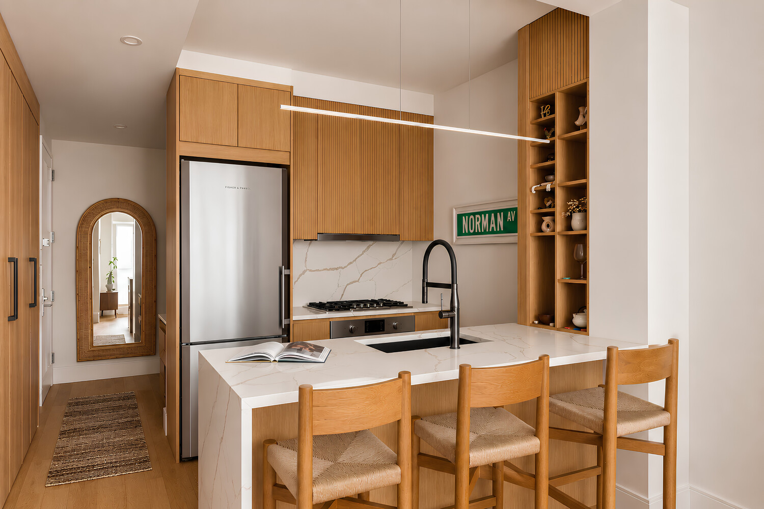 183 Mc Guinness Boulevard 6c Property Photo 3