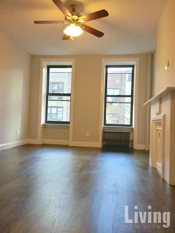 318 E 90th Street 4e Property Photo 2
