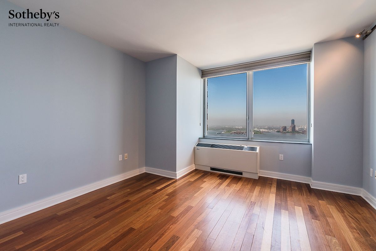 30 West Street 27g Property Photo 7