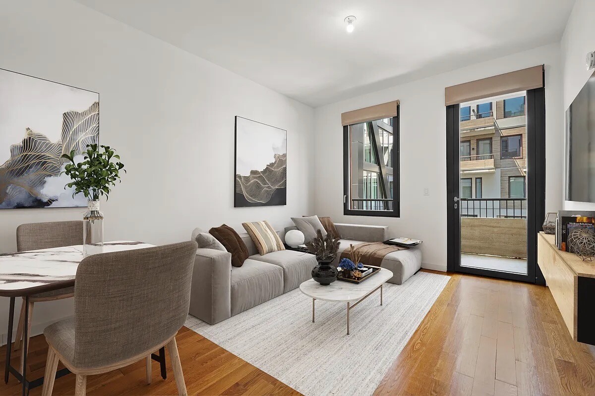54 Noll Street 734 Property Photo 1