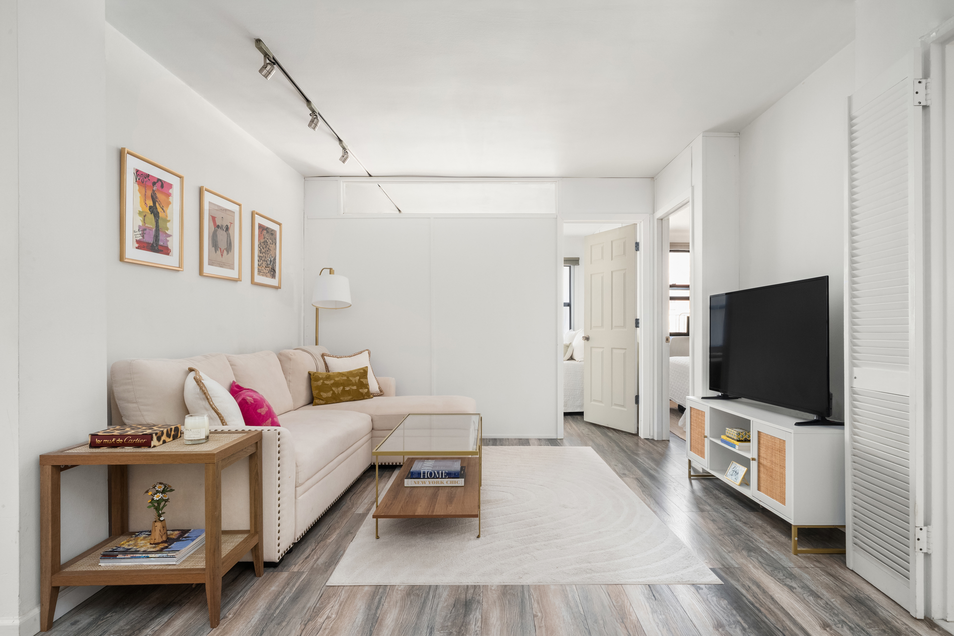 140 7th Avenue 7e Property Photo 1