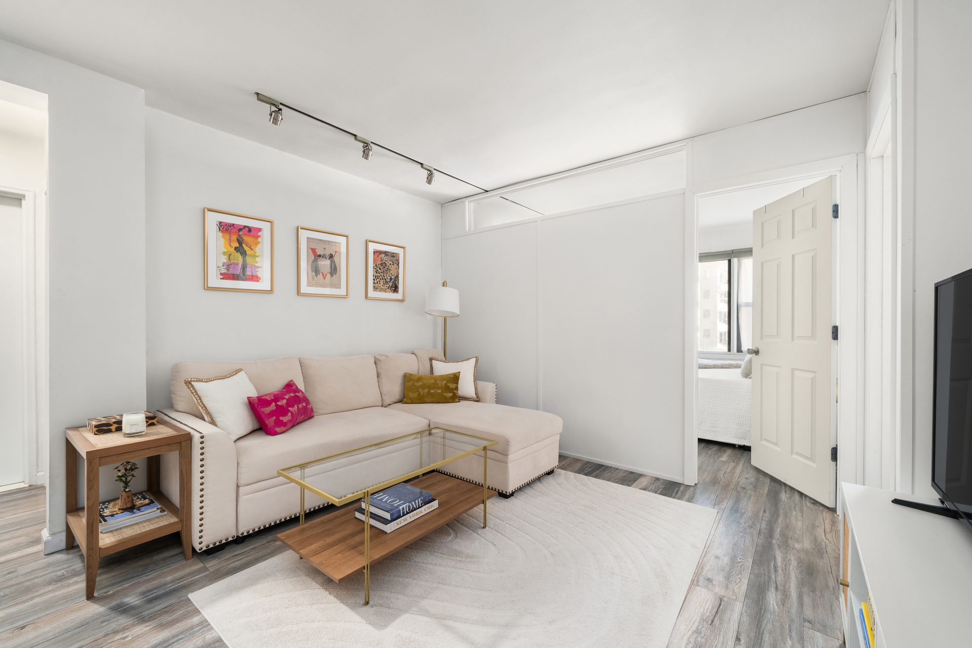 140 7th Avenue 7e Property Photo 3