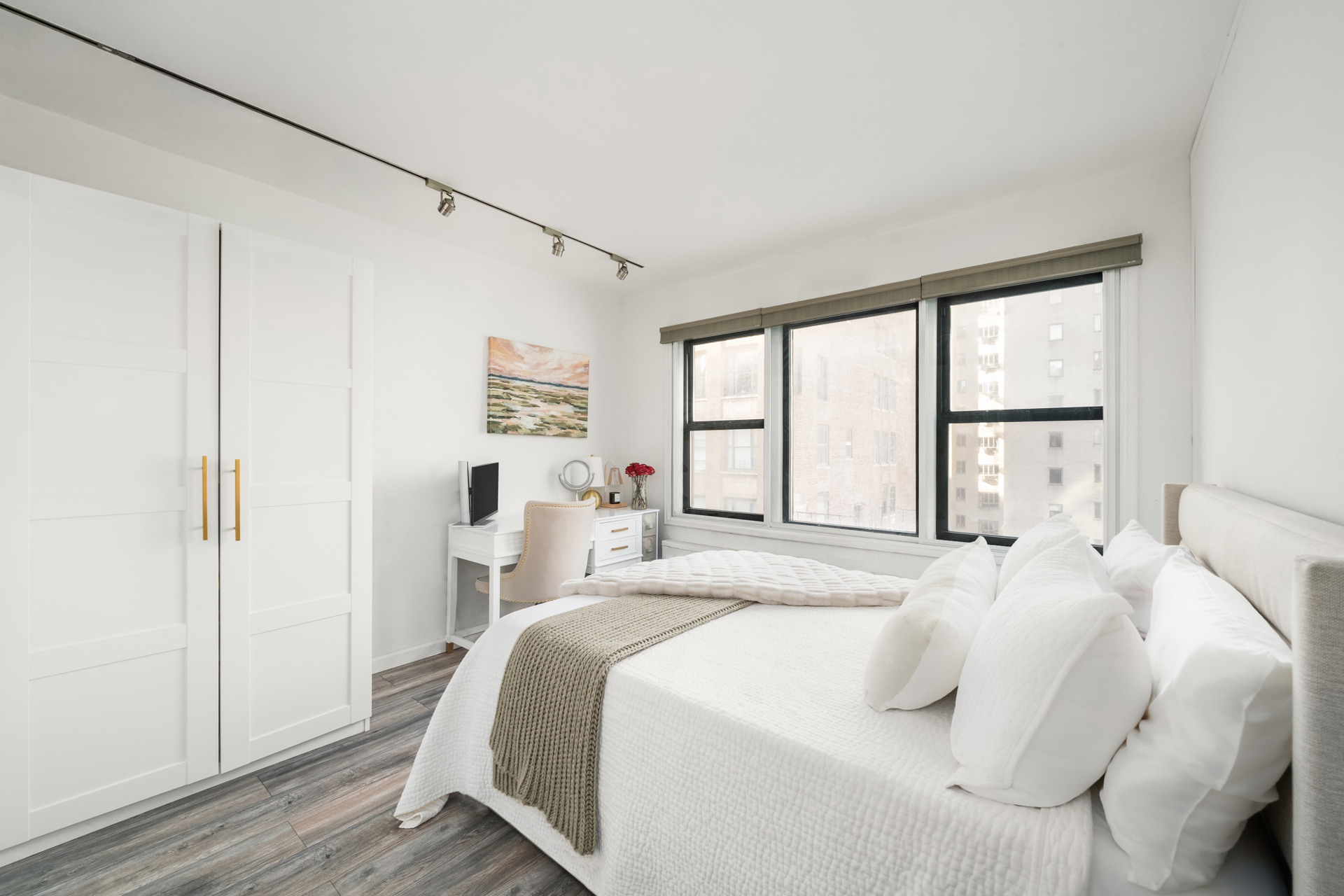 140 7th Avenue 7e Property Photo 7