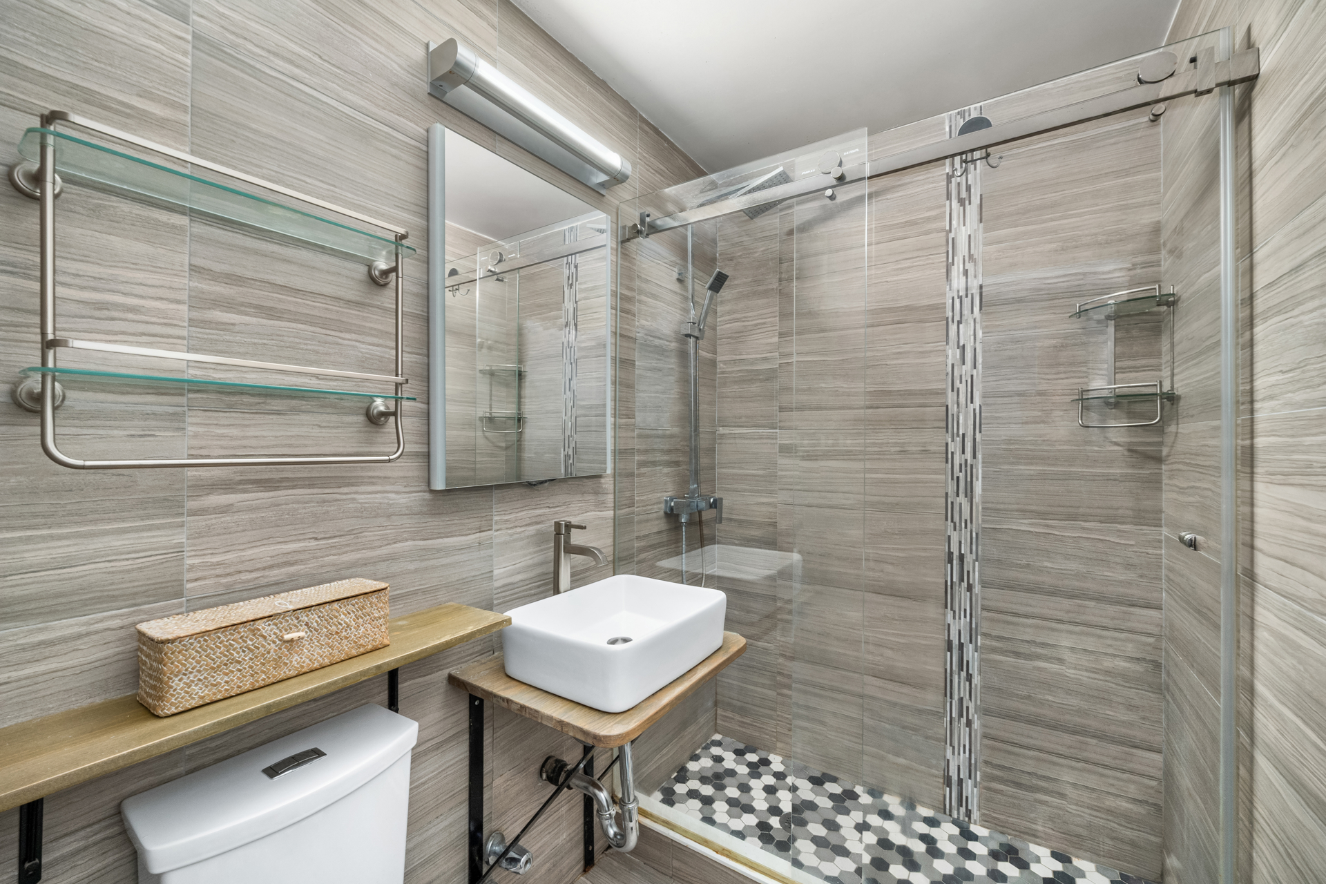 140 7th Avenue 7e Property Photo 8