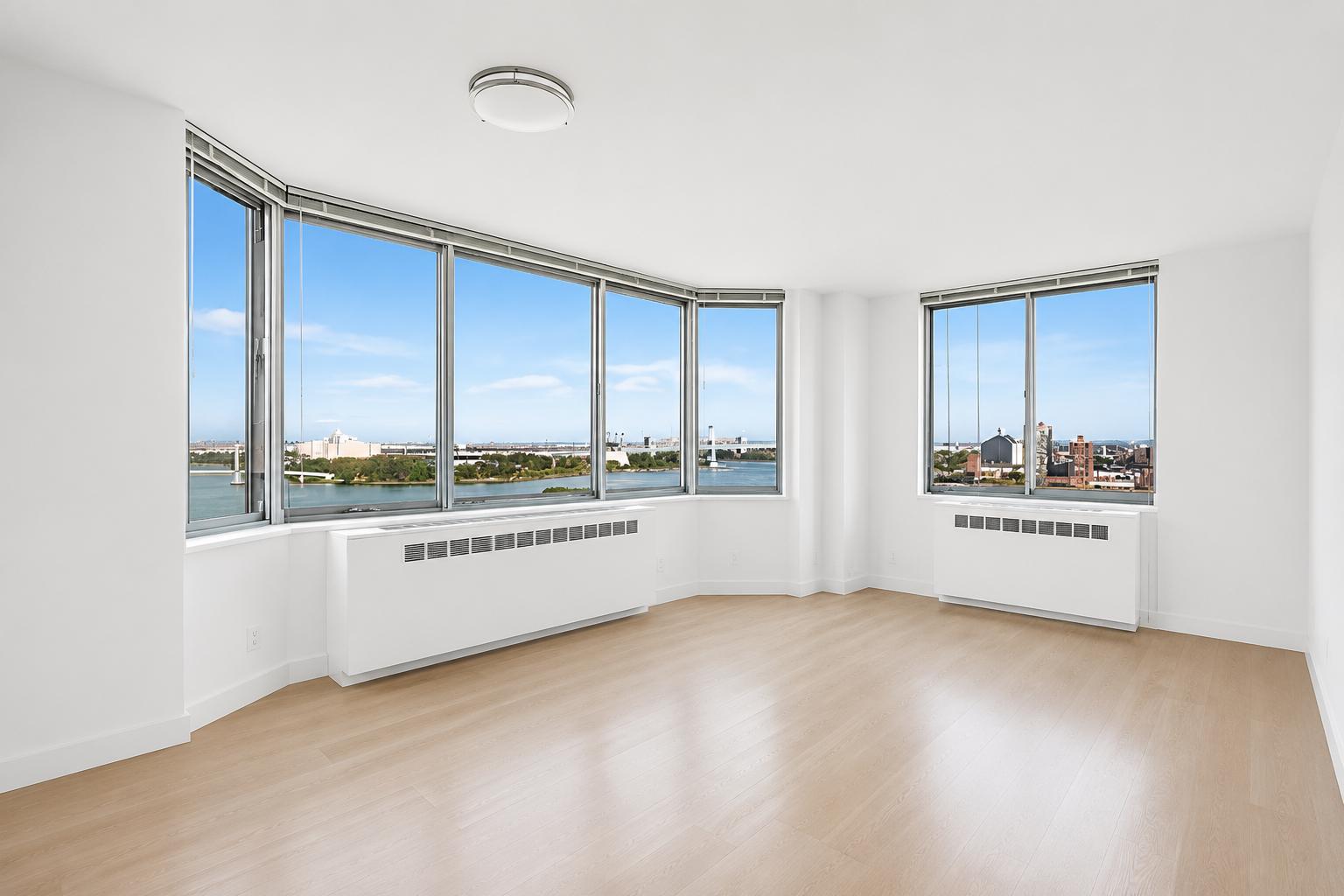 1735 York Avenue 33b Property Photo 2