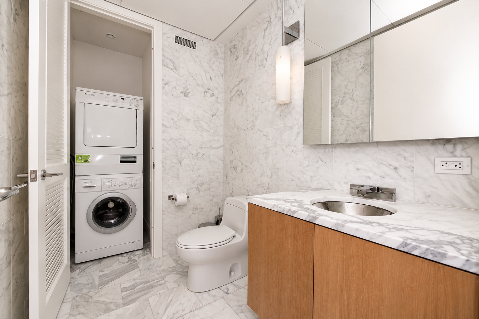 18 W 48th Street 14-a Property Photo 9