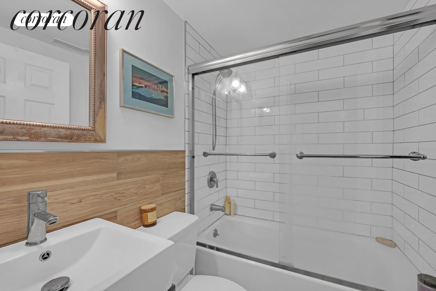 700 Dekalb Avenue Property Photo 17
