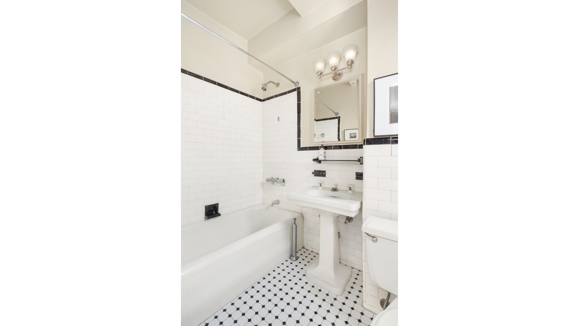 145 W 86th Street 15b Property Photo 9