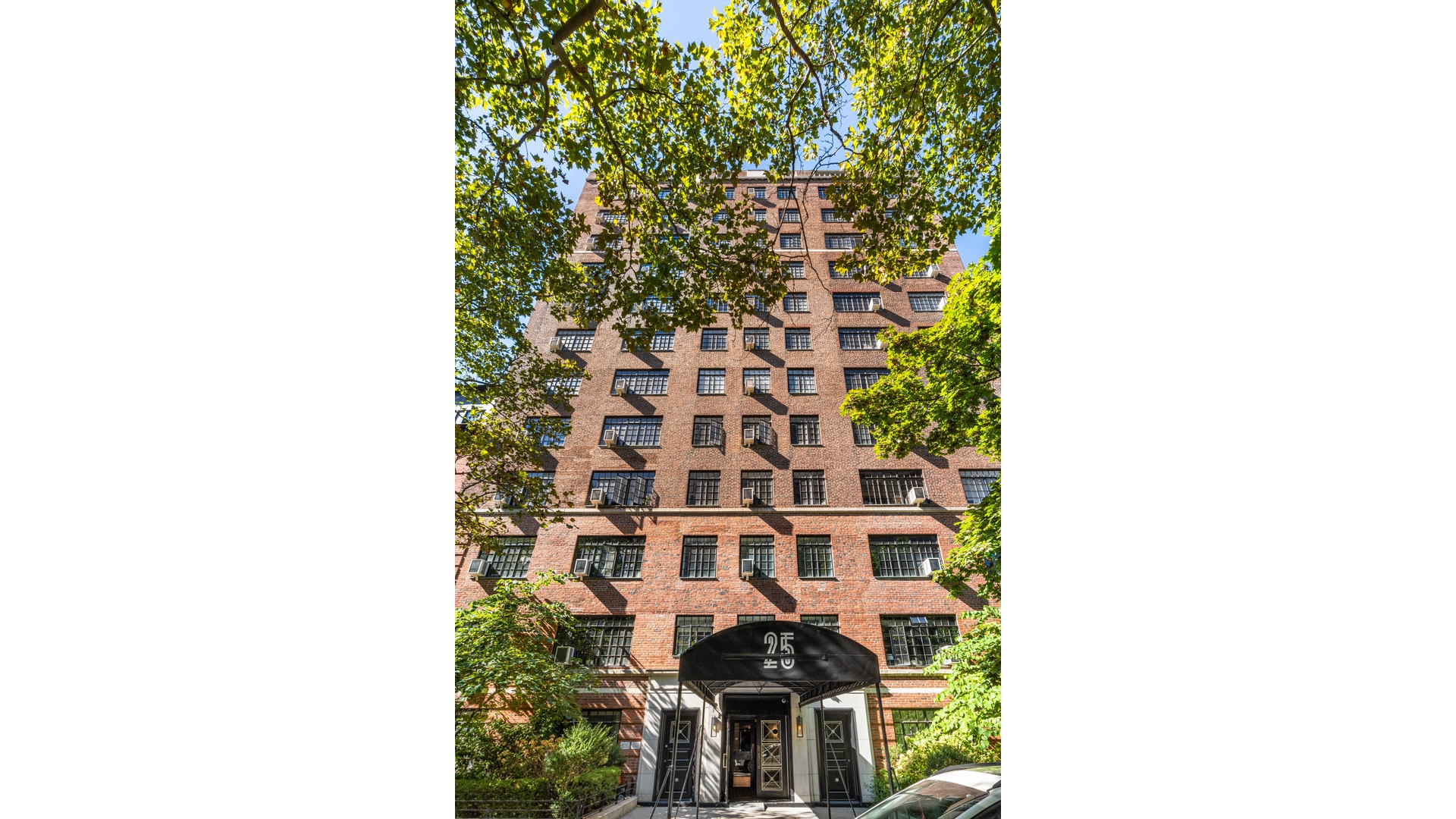 25 Monroe Place 4b Property Photo 8