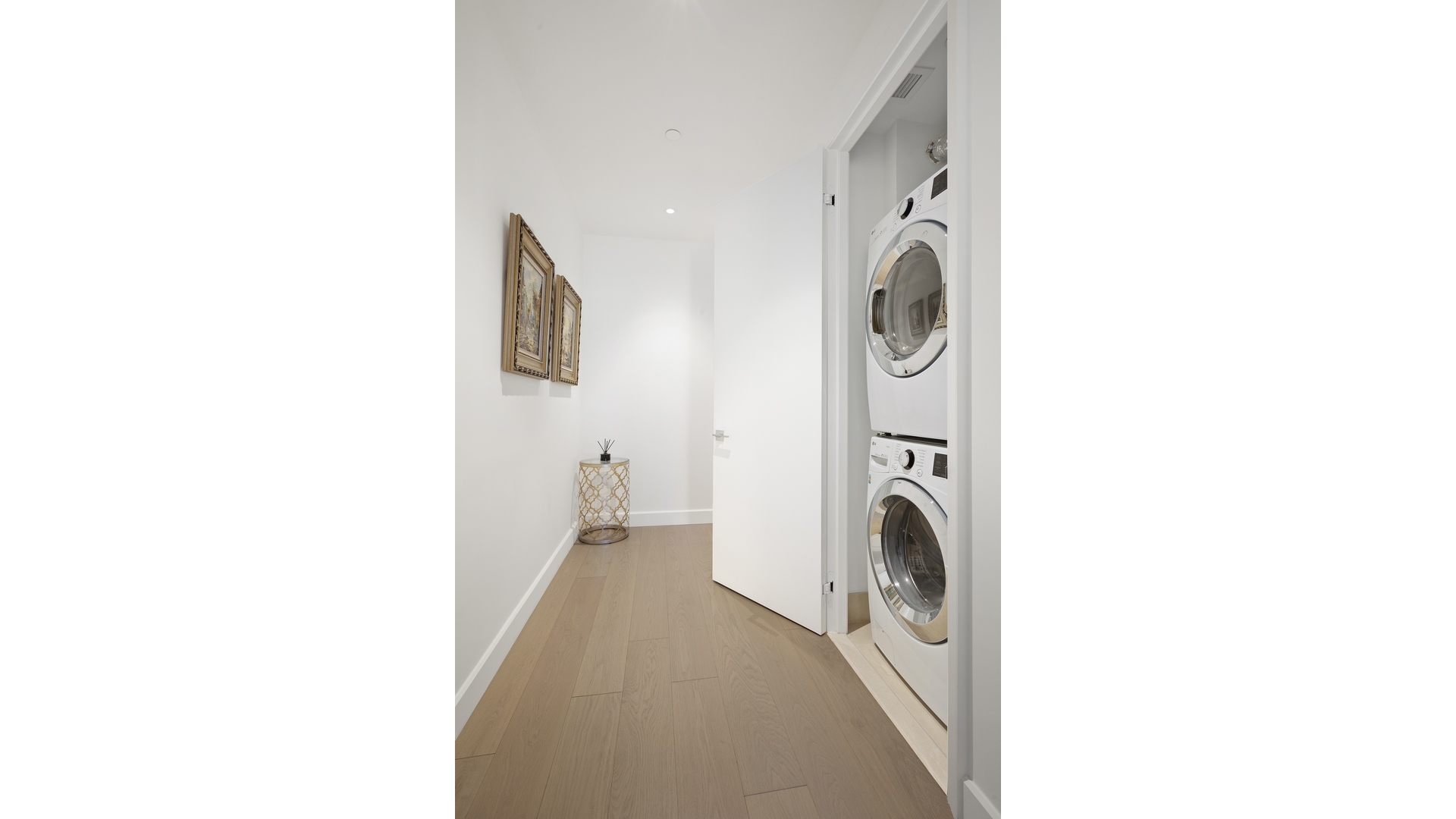 15 Hudson Yards 33h Property Photo 8